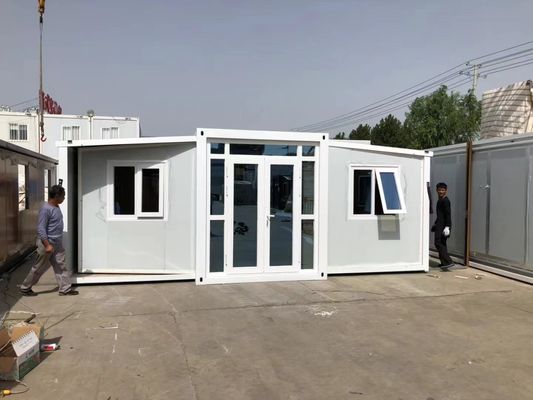 Жилой дом из цилиндрической стали