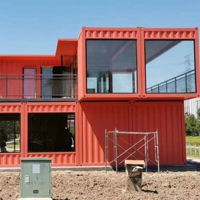 Контейнерный дом с стальной дверью - лучший вариант портативного жилья